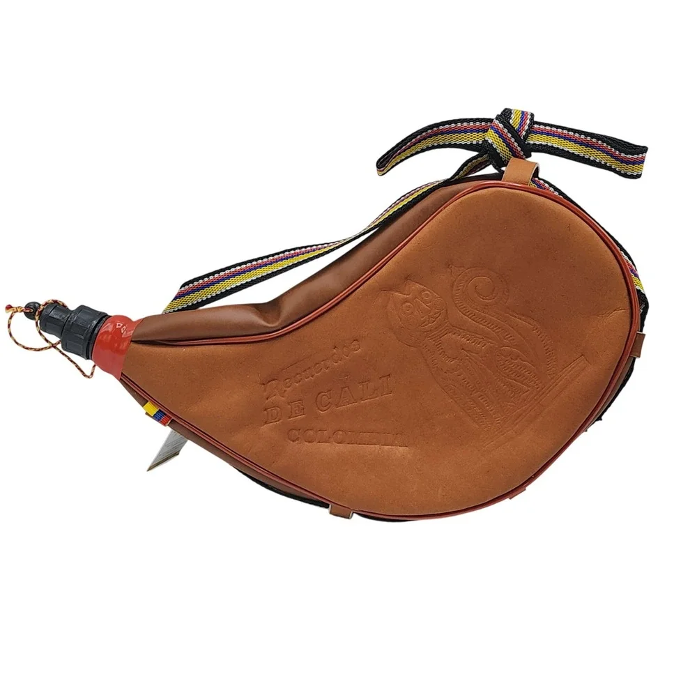 La Caleñita Colombian Souvenir Tejada Cat Embossed Leather Bota Bag Wine Canteen
